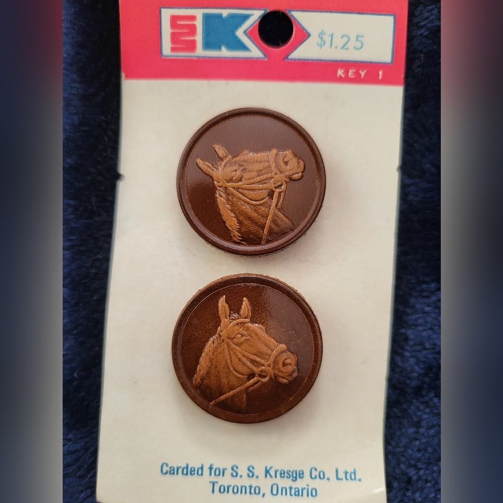Set of 16 vintage leather horse buttons